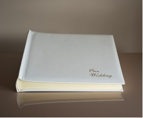 Traditional Wedding Album - St James Classic Three - Wedding Album - Page Size 13 3/4" x 13 3/4"